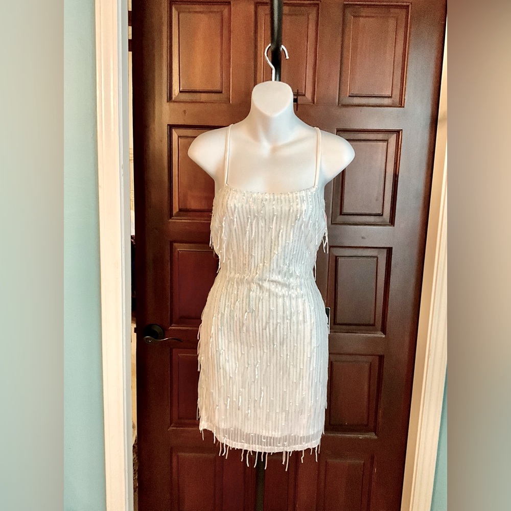 NWT Stunning BEBE Beaded White Dress Size Small / Criss Cross Open Back  Size XS